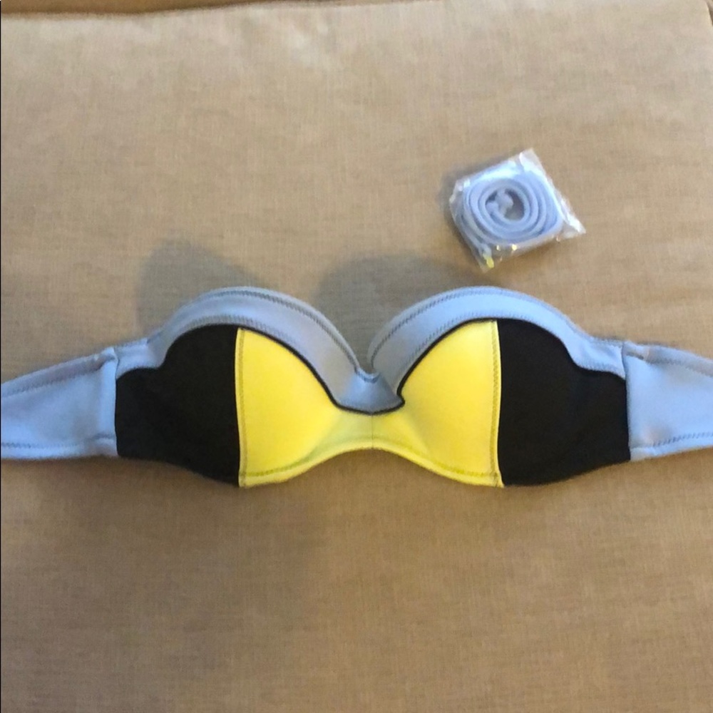 Victoria’s Secret strapless swimsuit top